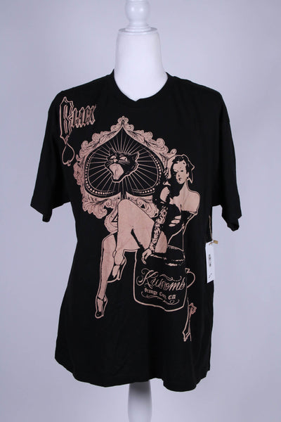 Graphic tee - large