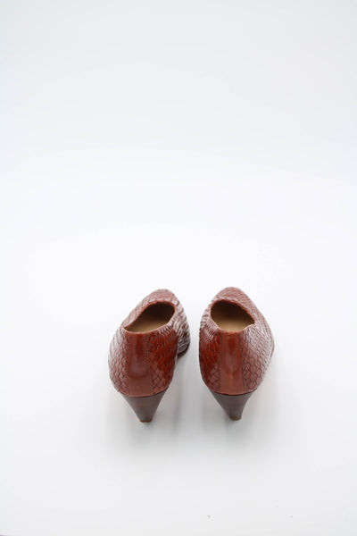 Bandolino brown leather kitten heel pumps | 8M